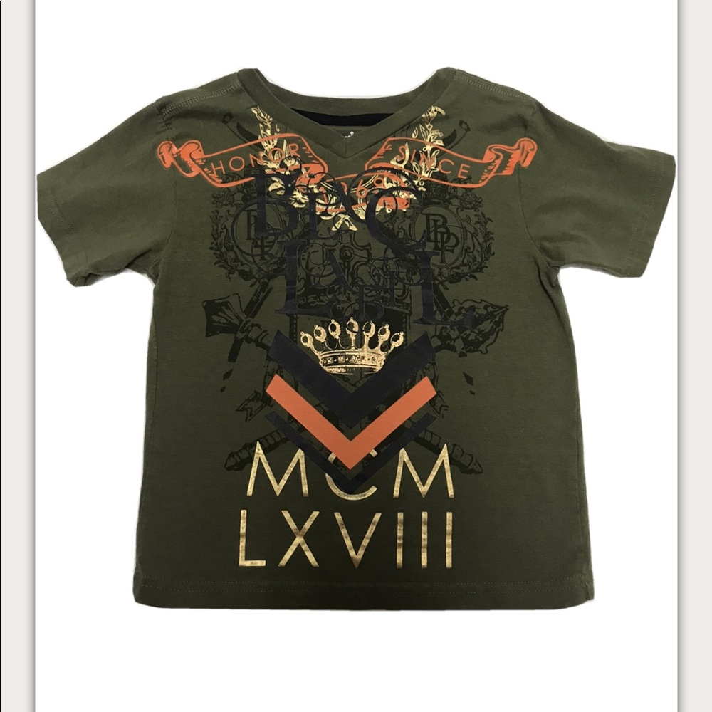 5/20 Blac Label Green V Neck Small Size 4 t shirt